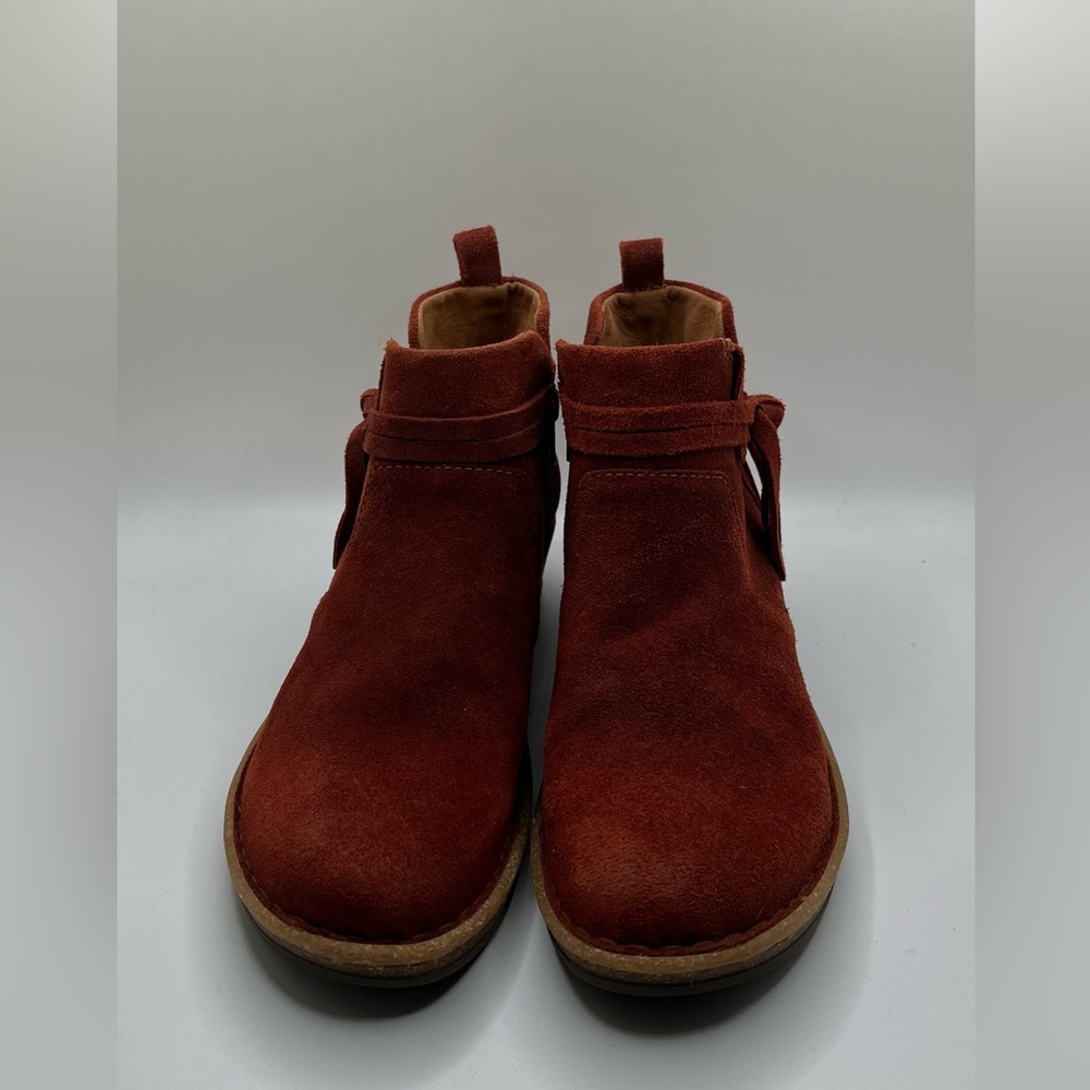 Born Women's Vaughn Round Toe Rust Suede  Leather Ankle Booties Size 8.5 / 39 - Picture 6 of 13